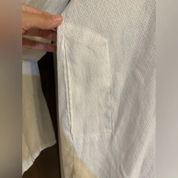 White Long Sleeve Tunic FLAWED - Picture 2 of 7